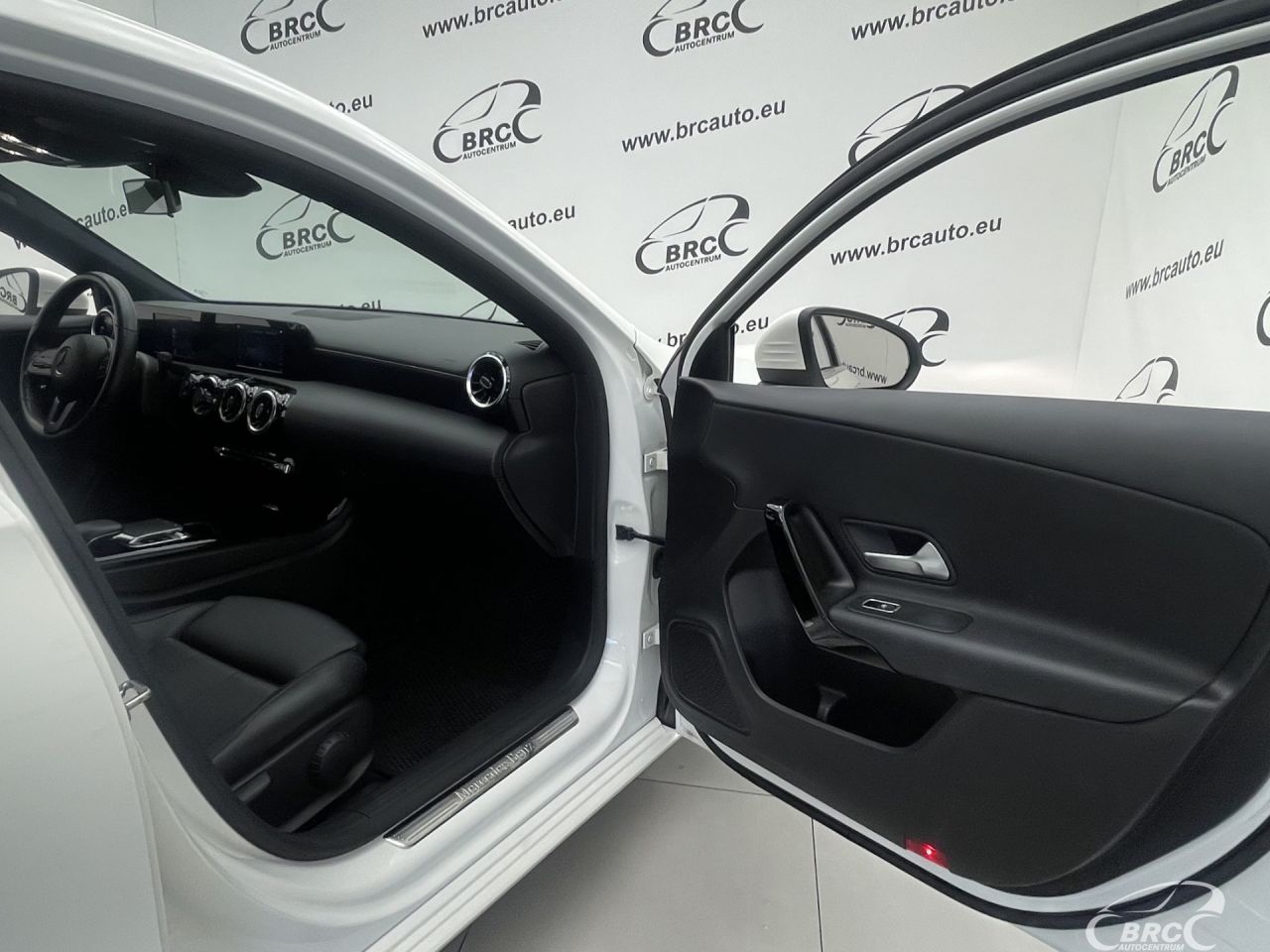 Mercedes-Benz A180 | 7