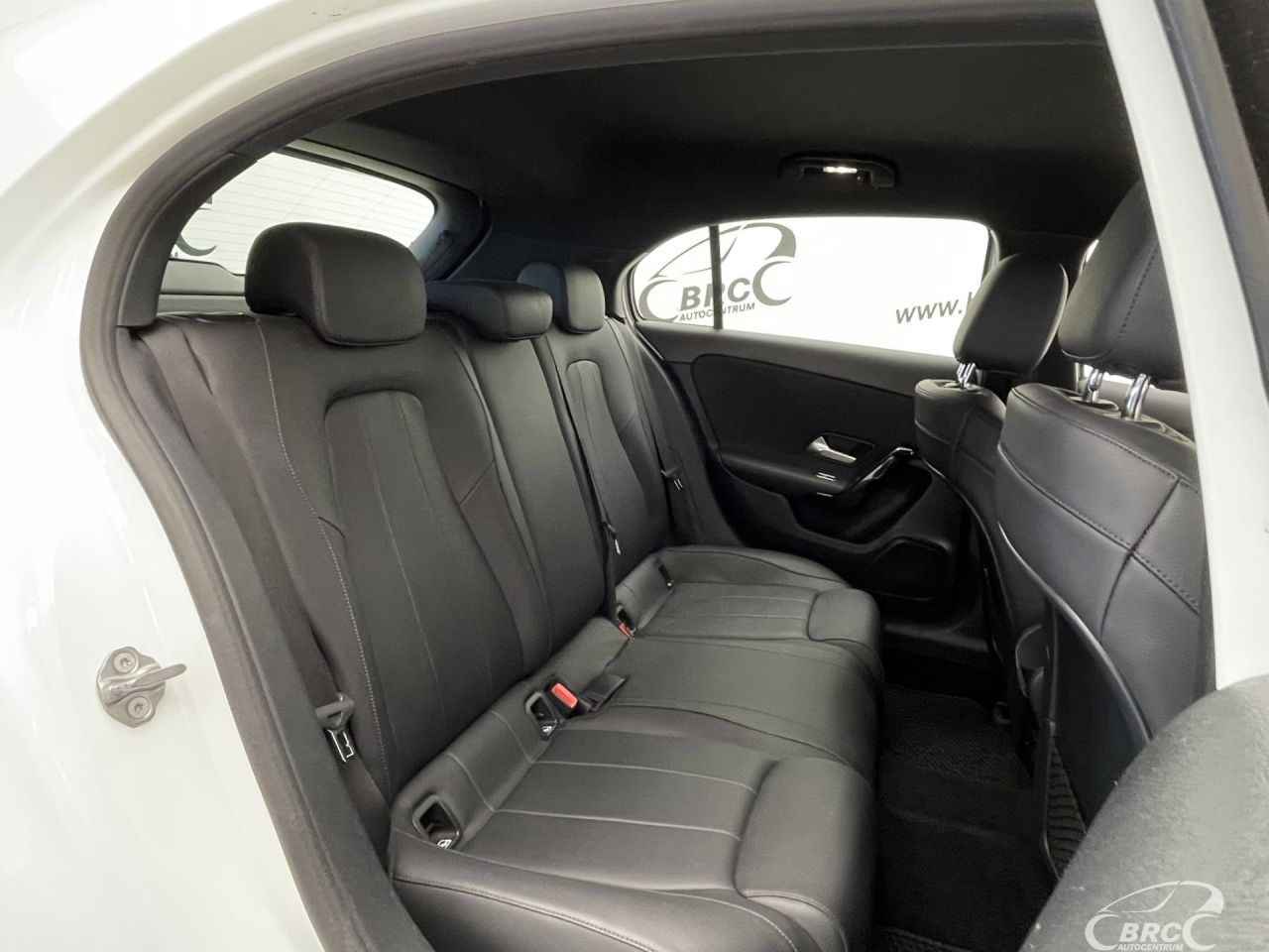 Mercedes-Benz A180 | 10