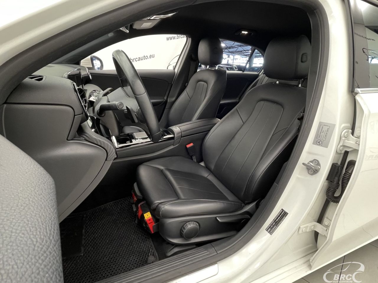 Mercedes-Benz A180 | 21