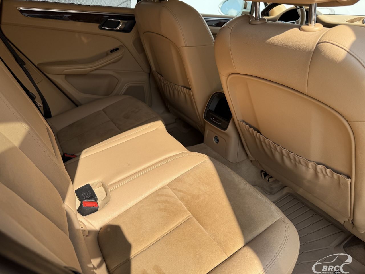 Porsche Macan | 11