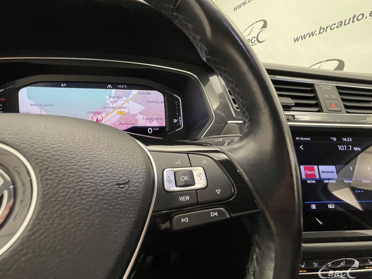 Volkswagen Tiguan | 30