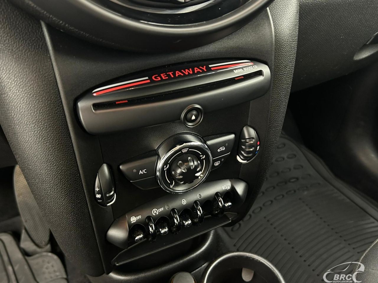 Mini Countryman | 17