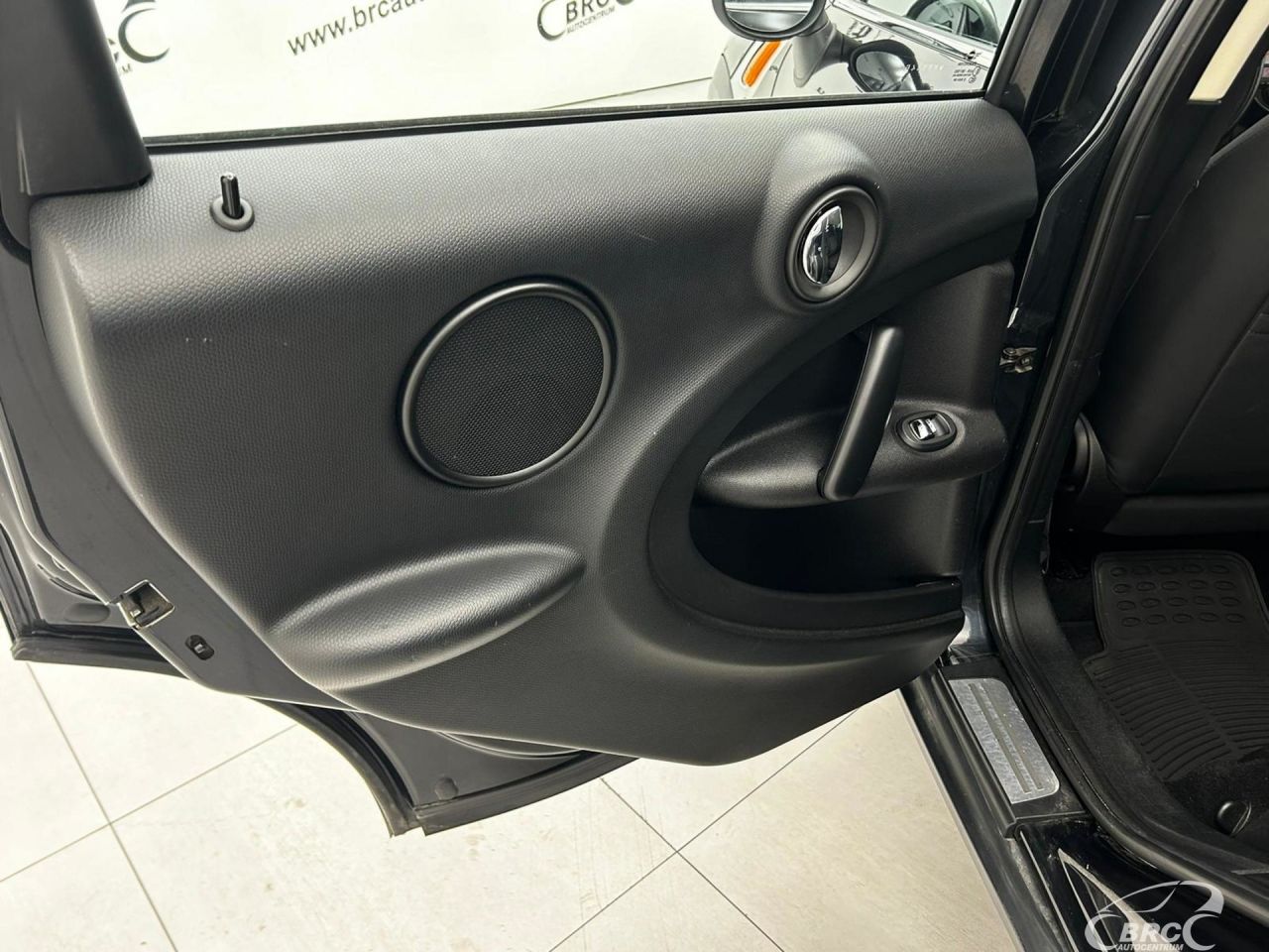 Mini Countryman | 11