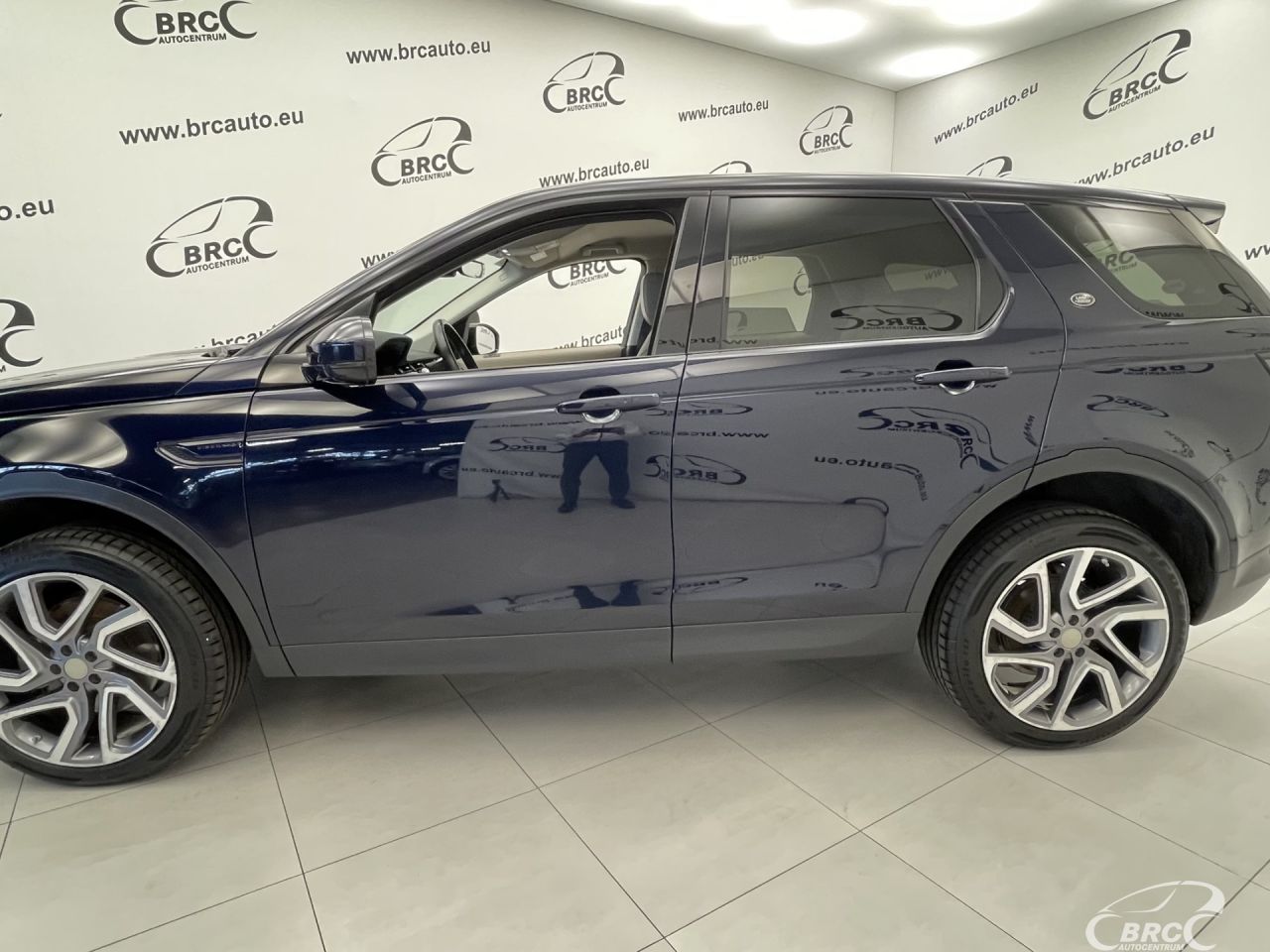 Land Rover Discovery | 49