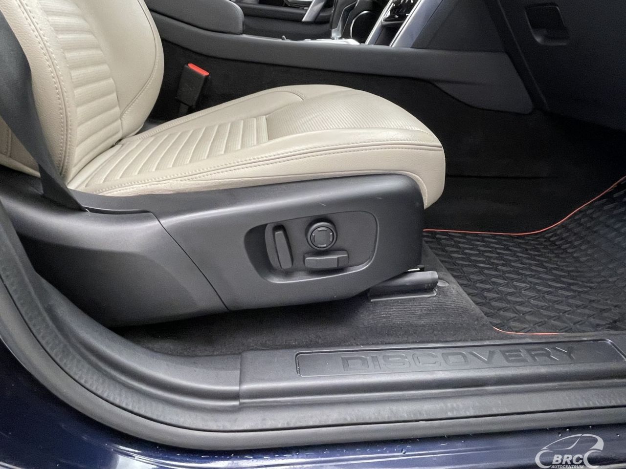 Land Rover Discovery | 6