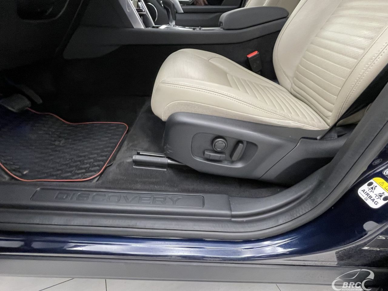 Land Rover Discovery | 23