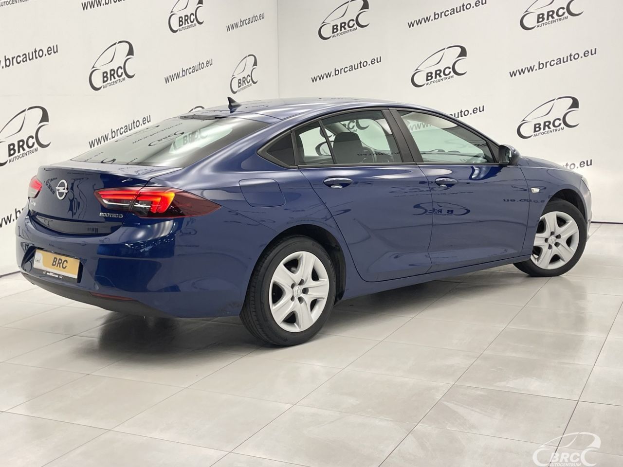 Opel Insignia | 1