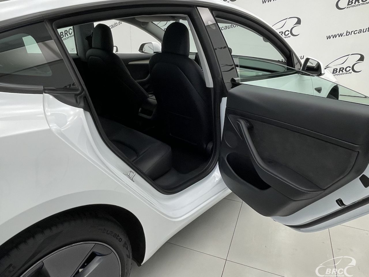 Tesla Model 3 | 12