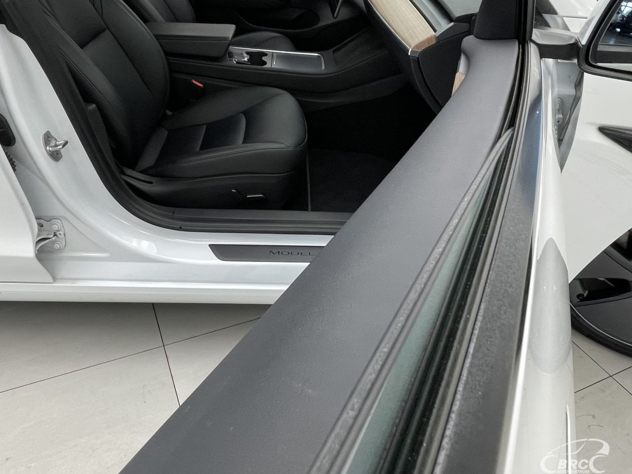 Tesla Model 3 | 8