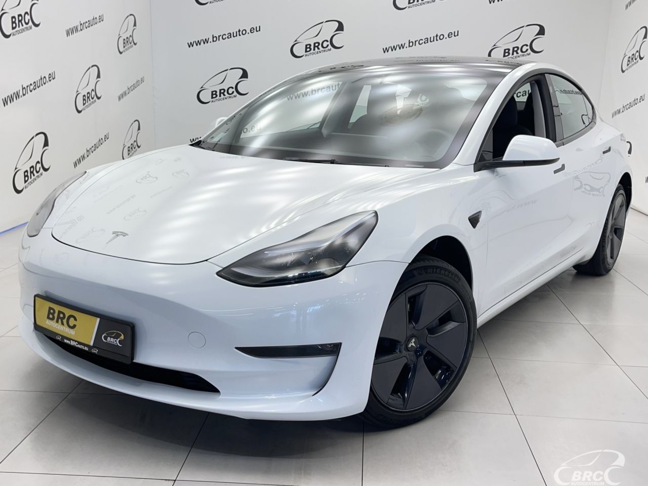 Tesla Model 3 | 46