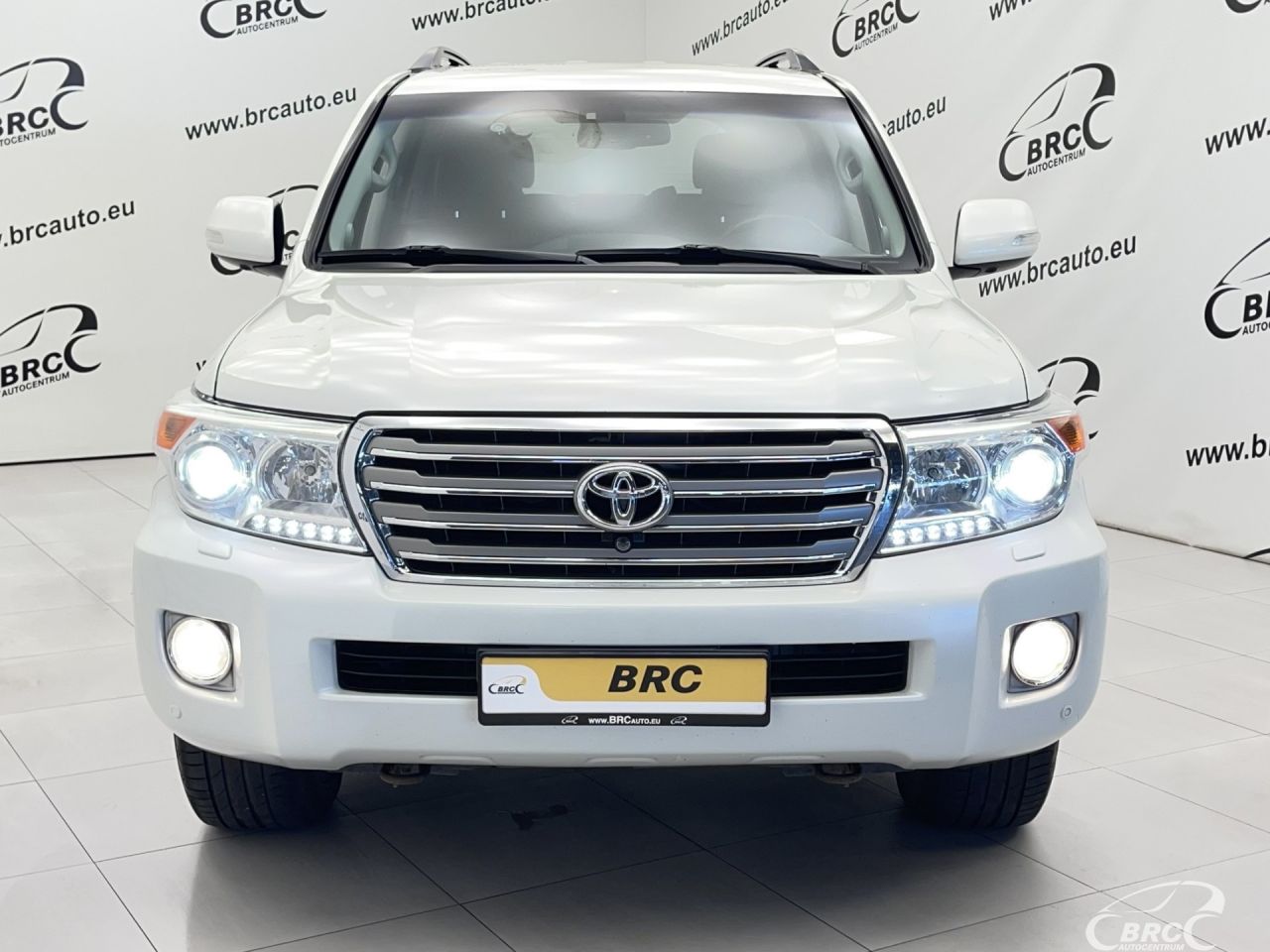 Toyota Land Cruiser | 53