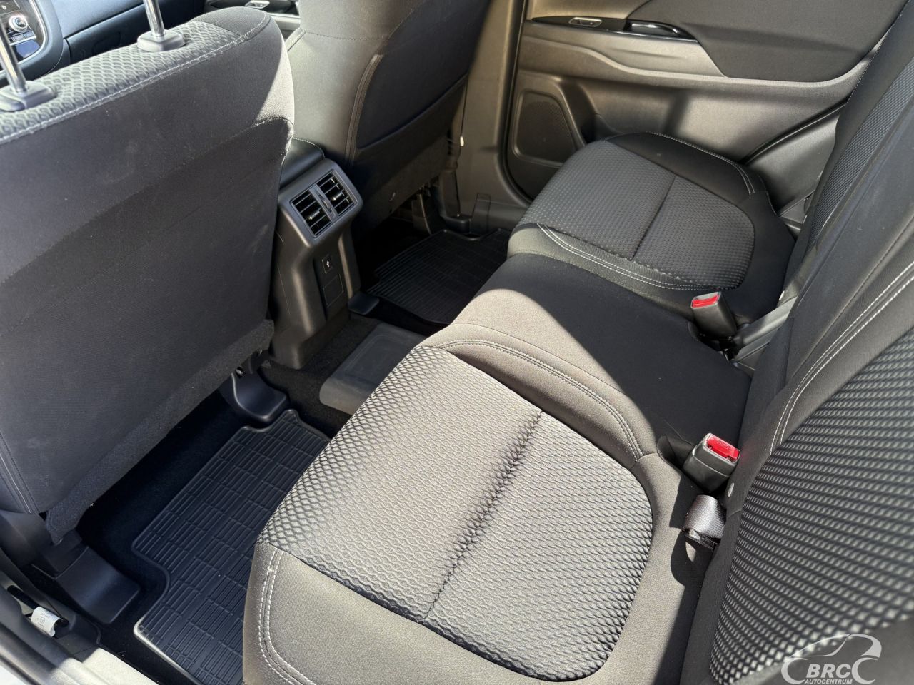 Mitsubishi Outlander | 17