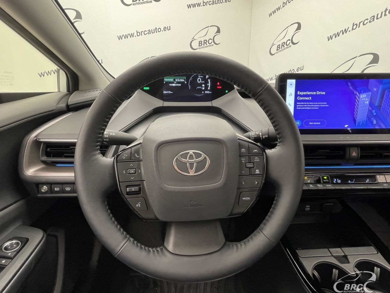 Toyota Prius | 28