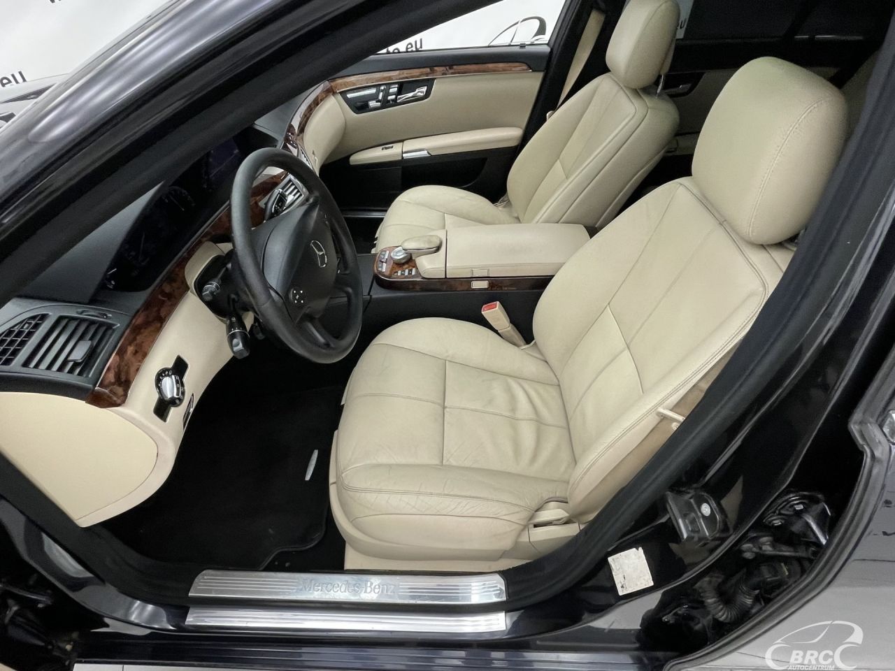 Mercedes-Benz S320 | 20