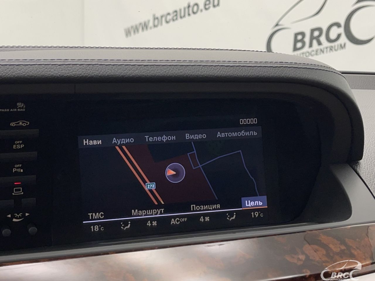 Mercedes-Benz S320 | 31