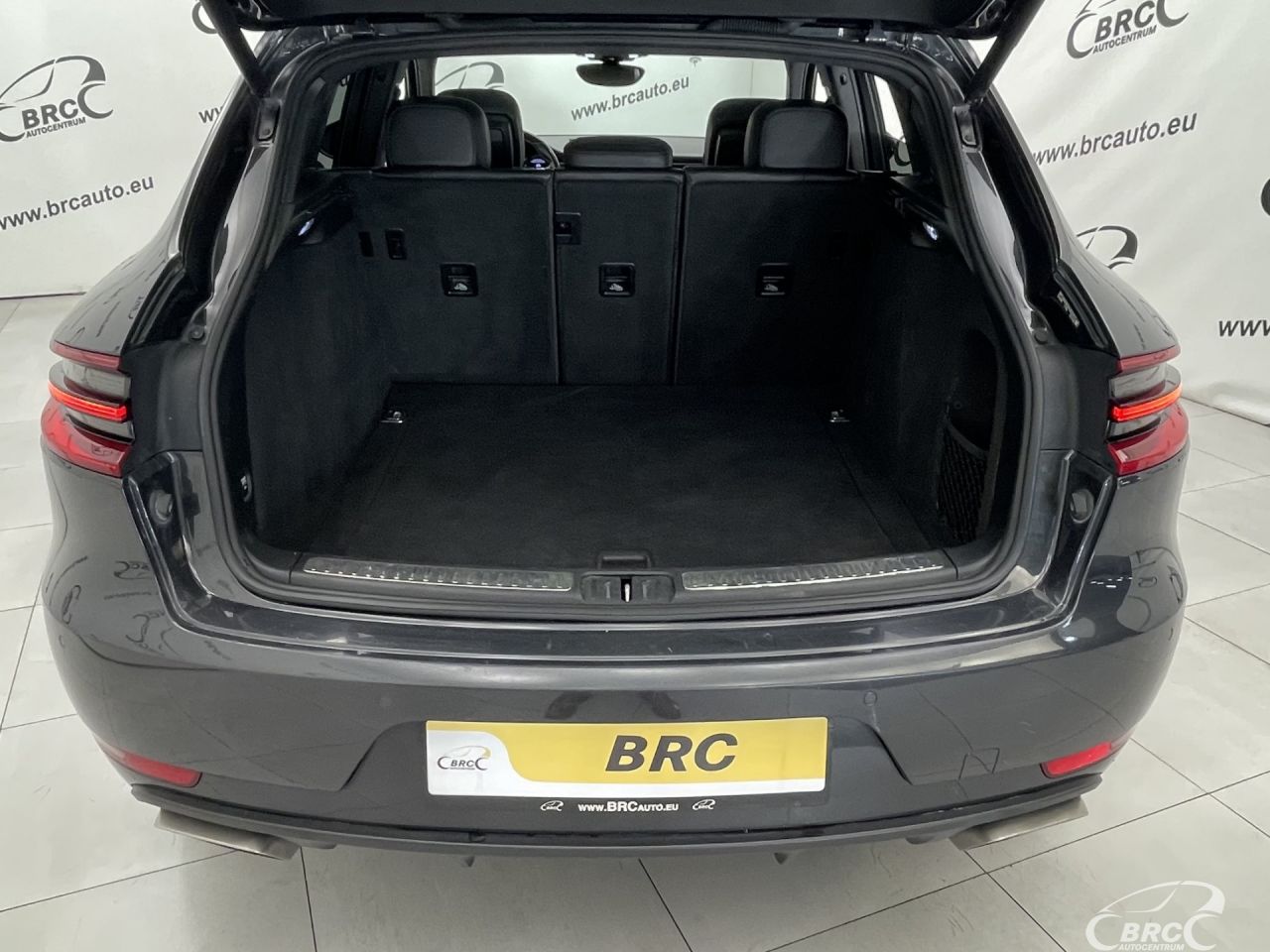 Porsche Macan | 45