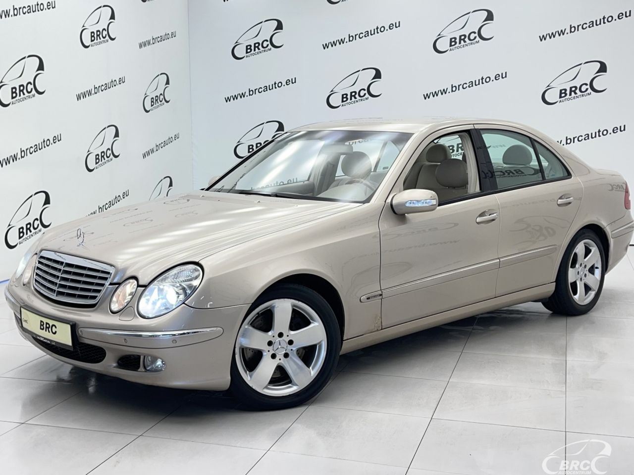 Mercedes-Benz E500