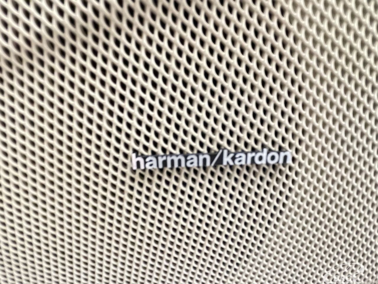 Mercedes-Benz E500 | 8