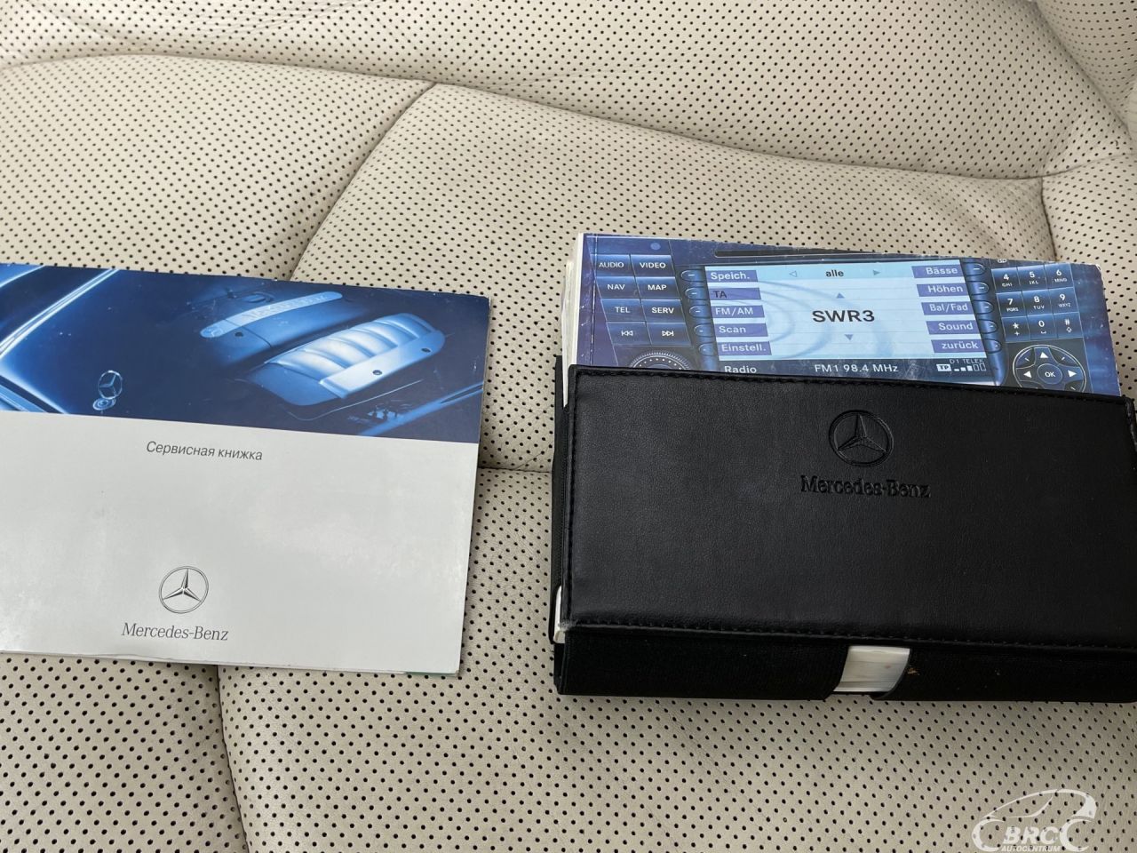 Mercedes-Benz E500 | 30