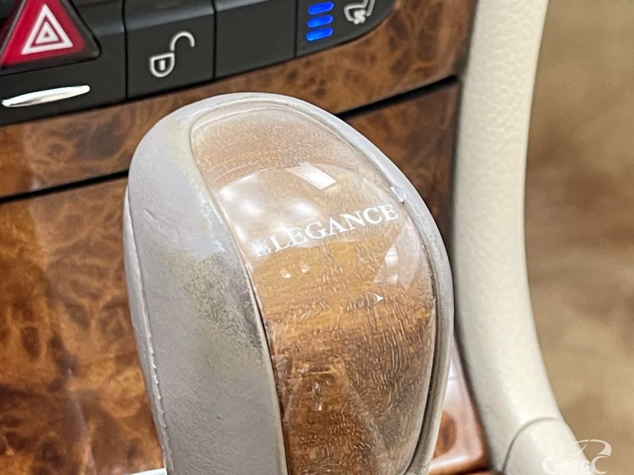 Mercedes-Benz E500 | 27