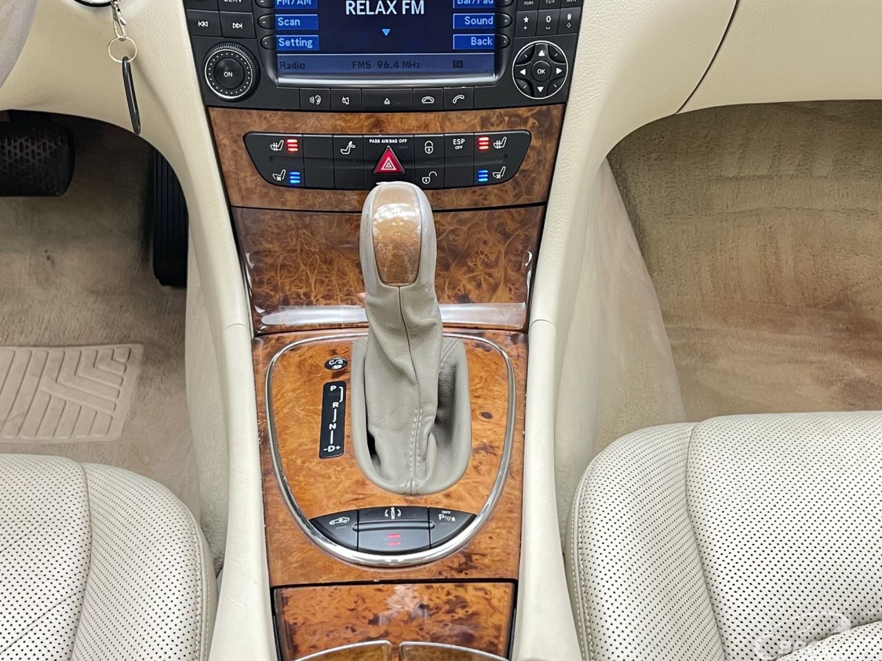 Mercedes-Benz E500 | 19