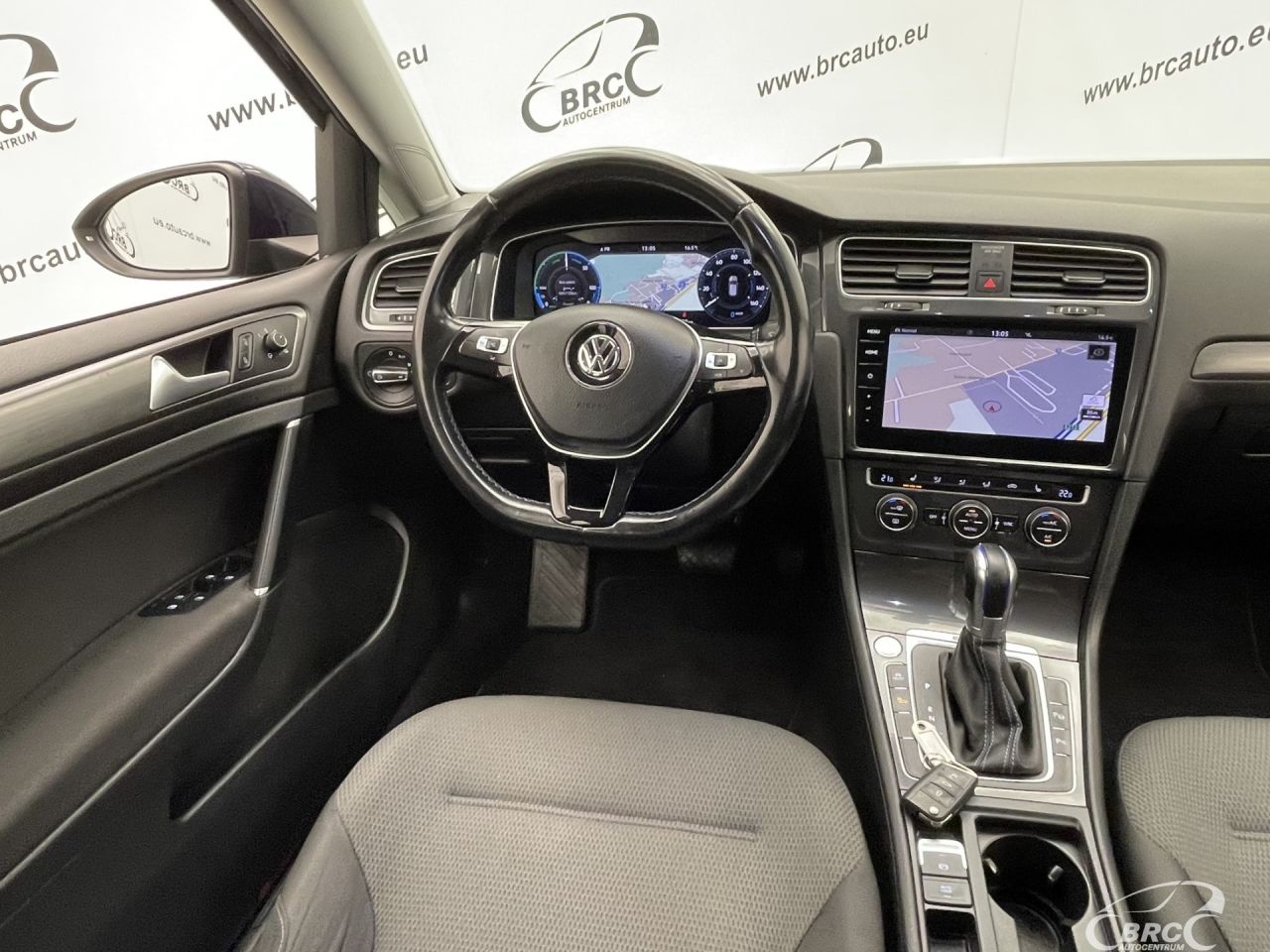 Volkswagen Golf | 14