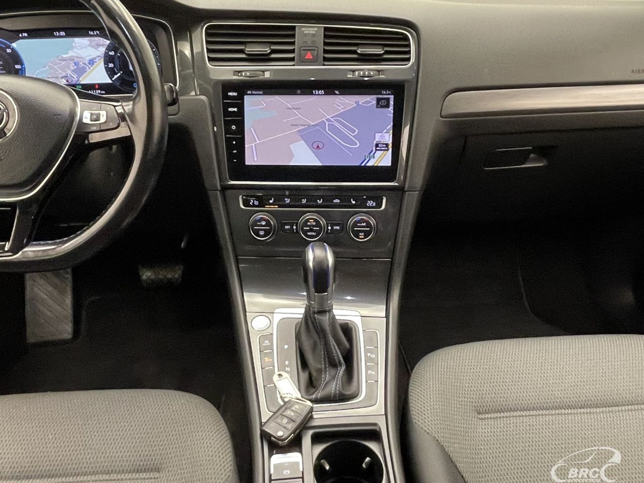 Volkswagen Golf | 15