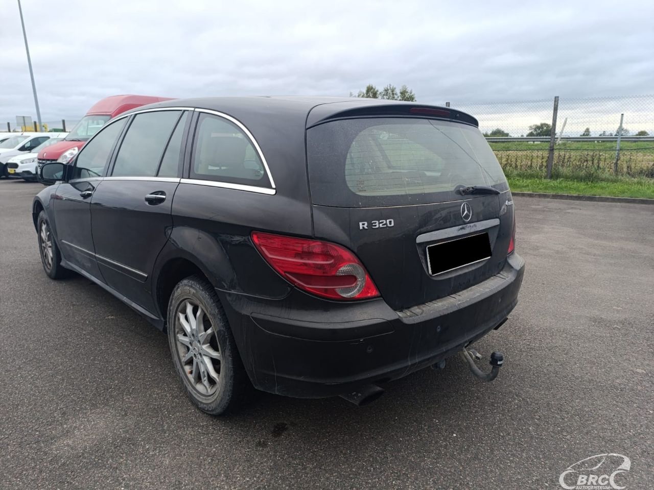 Mercedes-Benz R320 | 2