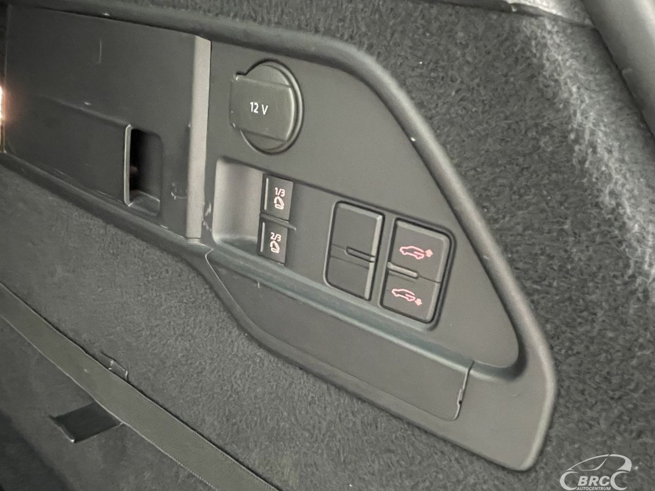 Volkswagen Touareg | 52