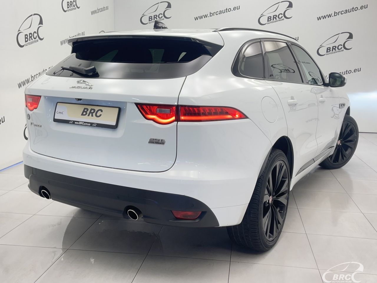 Jaguar F-Pace | 56