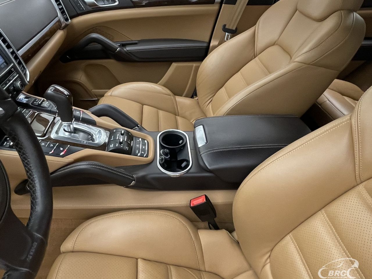 Porsche Cayenne | 24