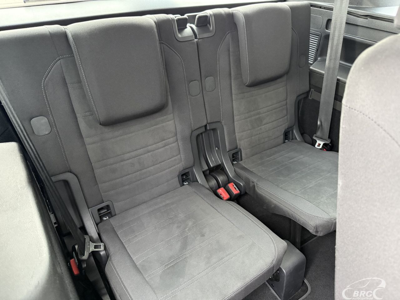 Volkswagen Touran | 12