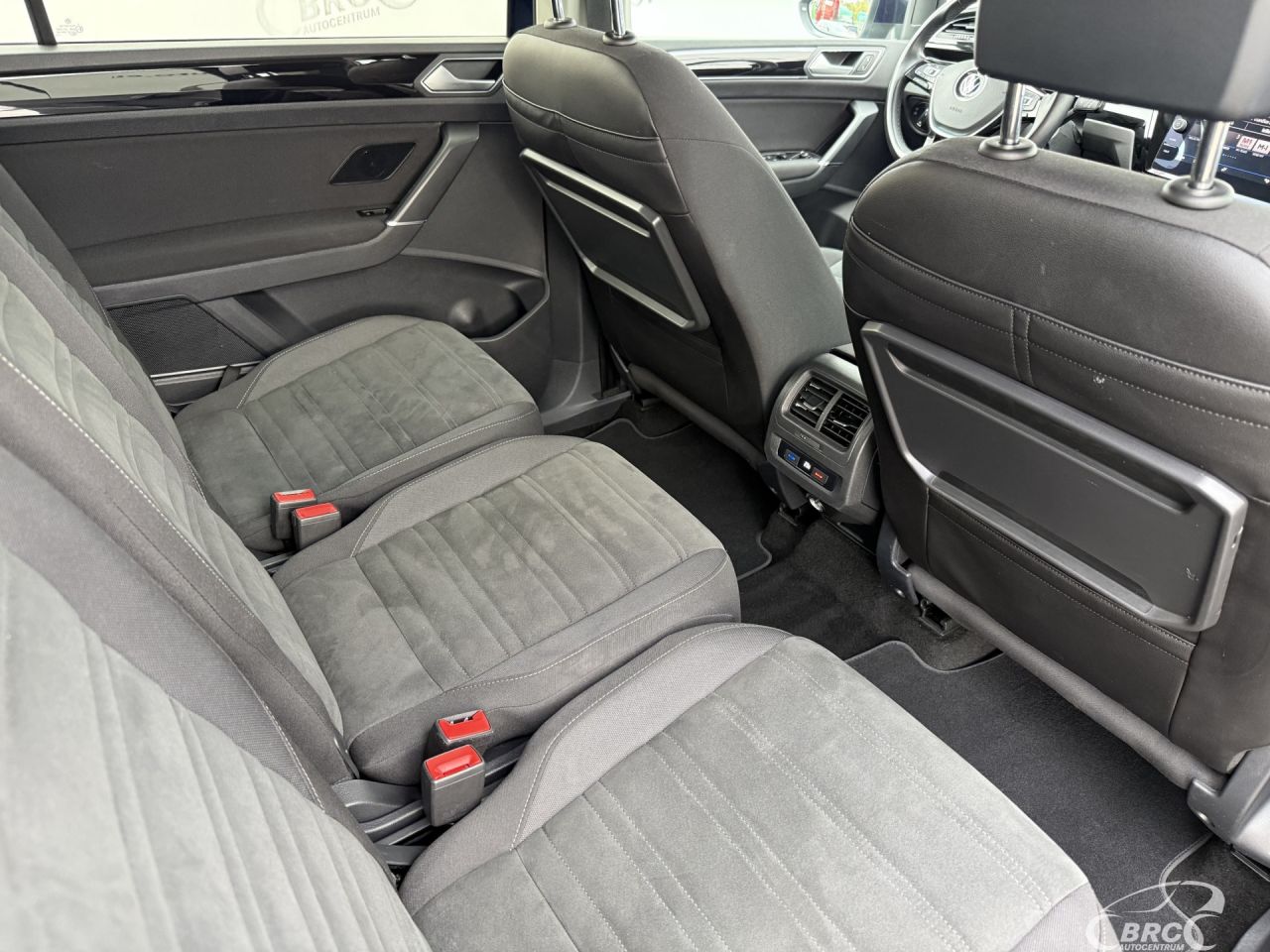 Volkswagen Touran | 10