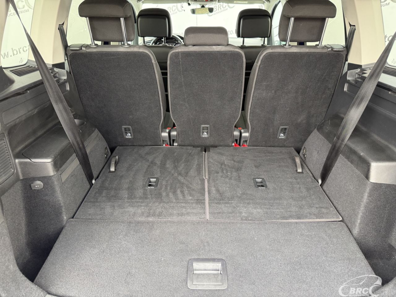 Volkswagen Touran | 14