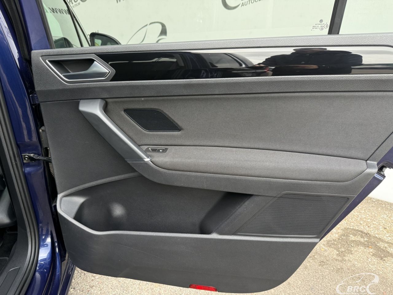 Volkswagen Touran | 9