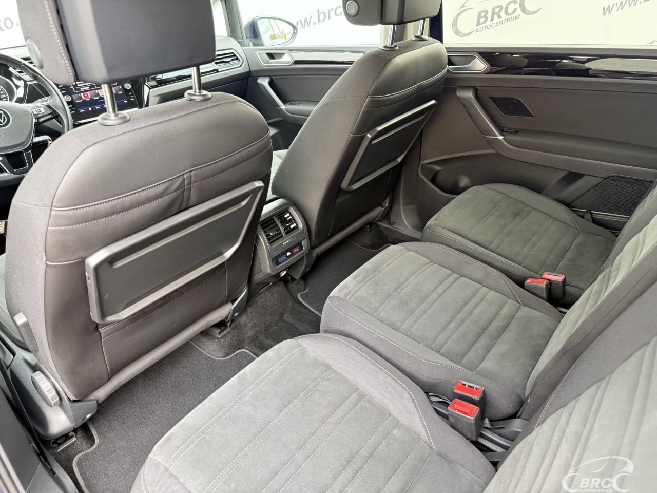Volkswagen Touran | 16