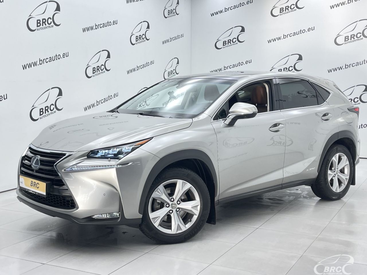 Lexus NX 300h