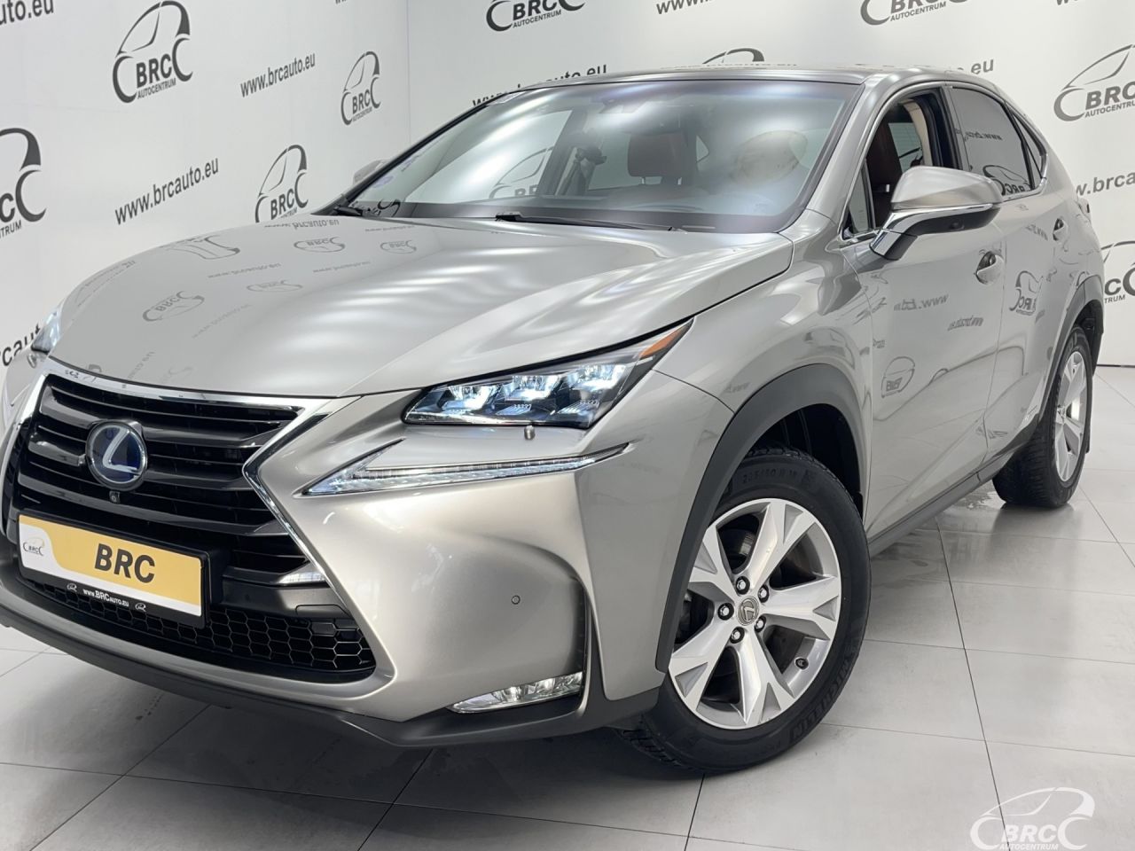 Lexus NX 300h | 58