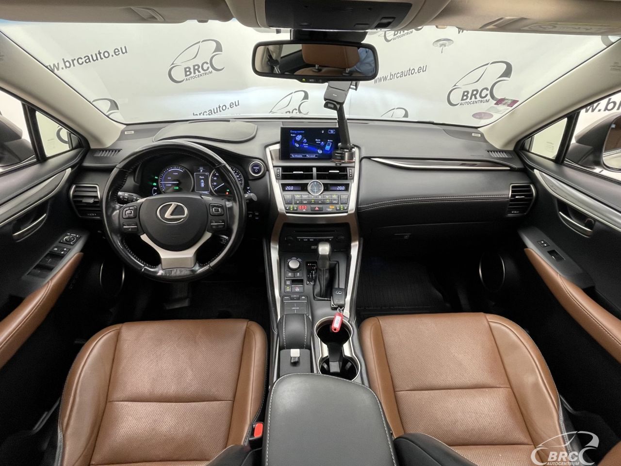 Lexus NX 300h | 2