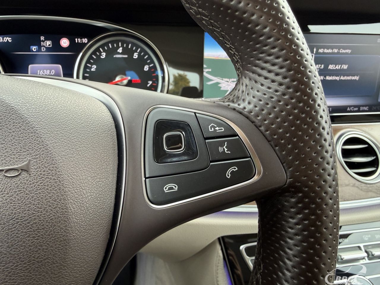 Mercedes-Benz E300 | 21