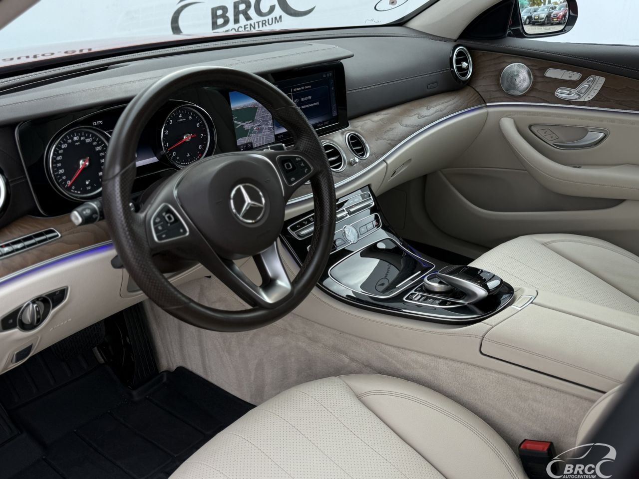 Mercedes-Benz E300 | 19