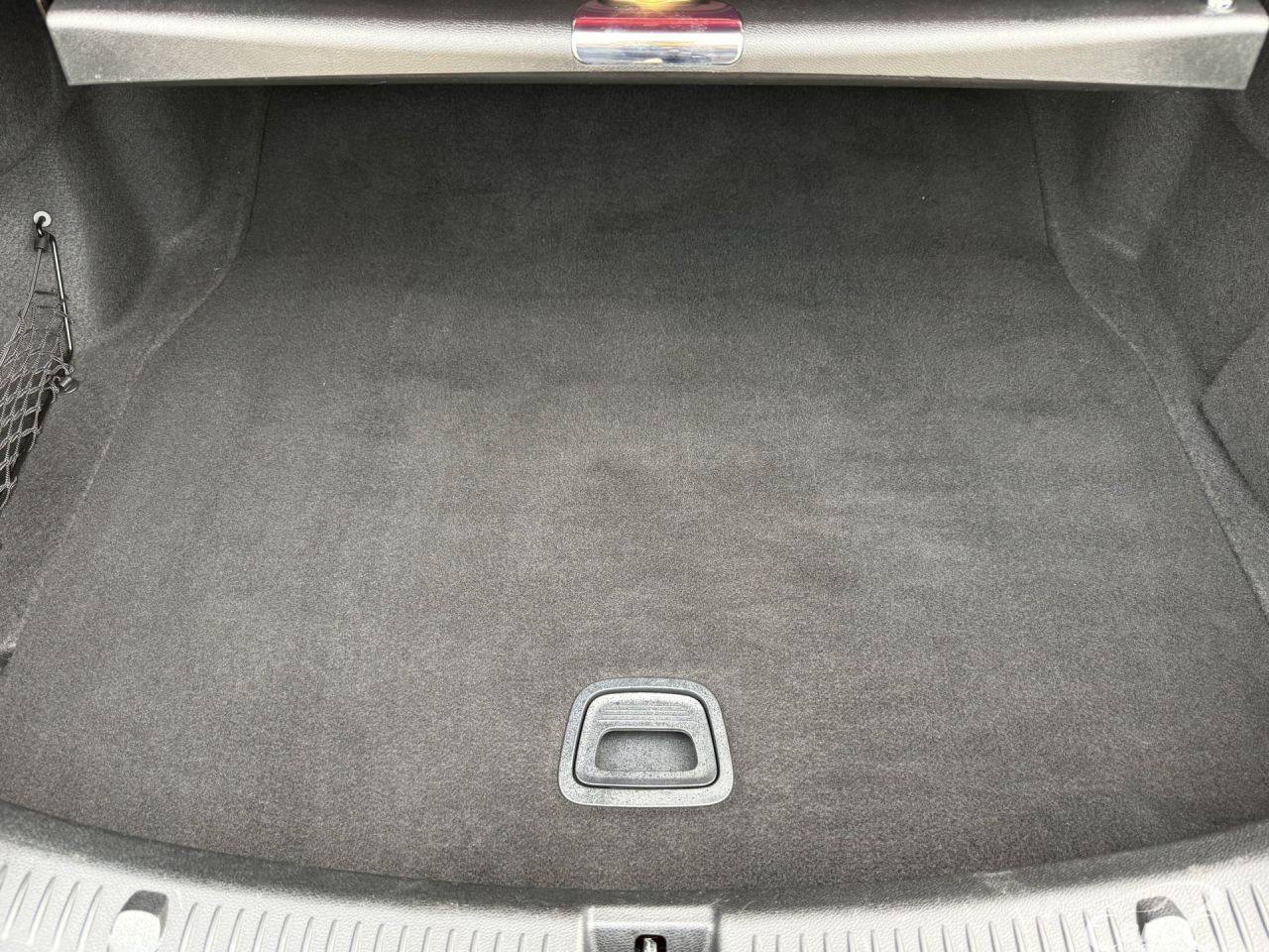 Mercedes-Benz E300 | 14