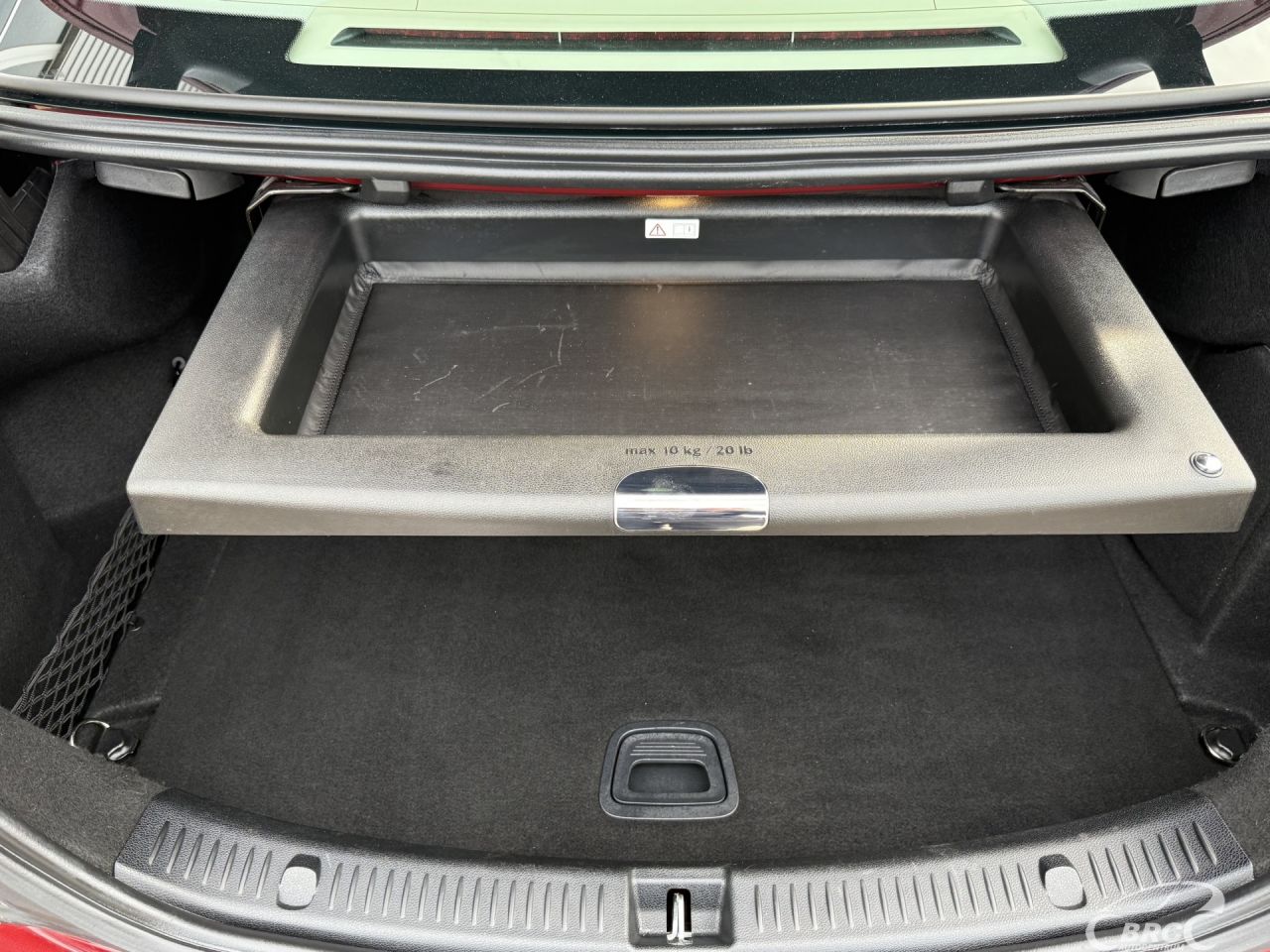 Mercedes-Benz E300 | 13