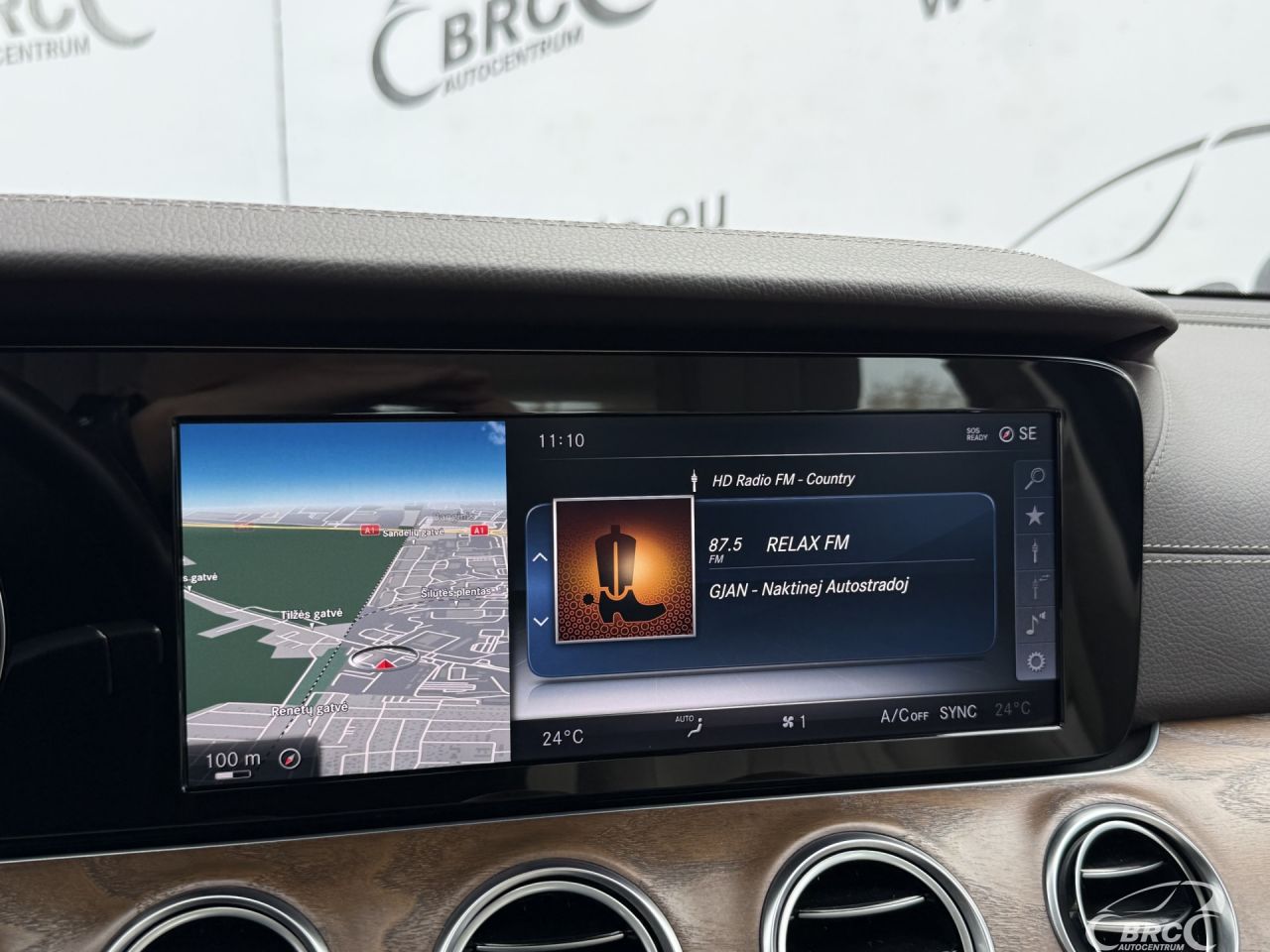 Mercedes-Benz E300 | 25