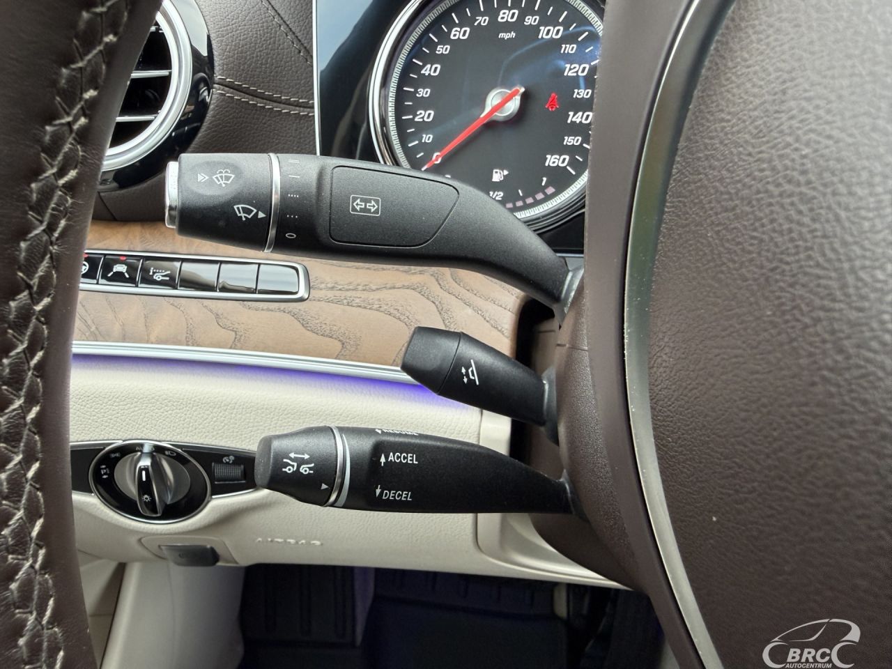 Mercedes-Benz E300 | 22