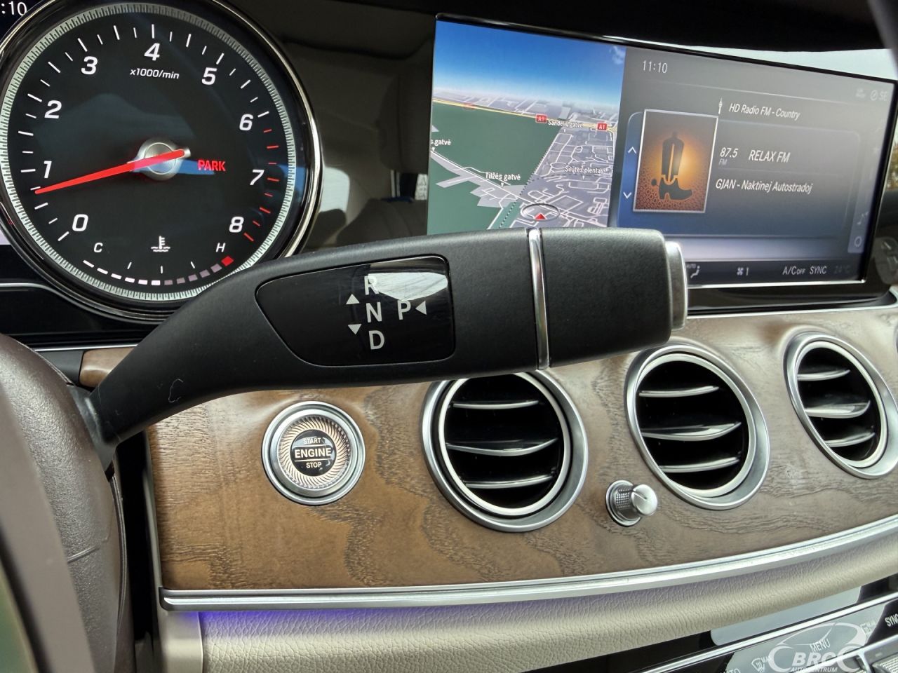 Mercedes-Benz E300 | 31