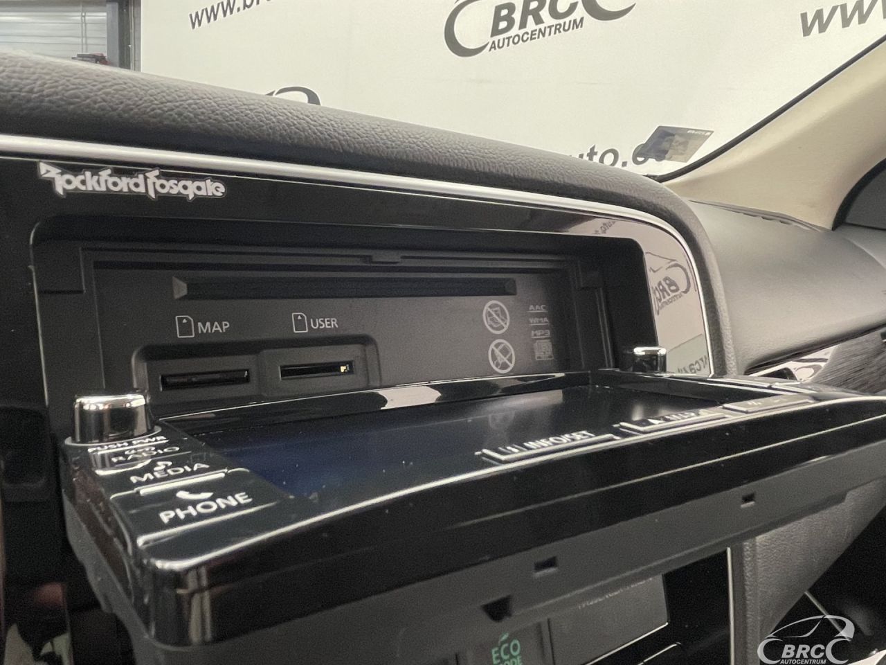 Mitsubishi Outlander | 57