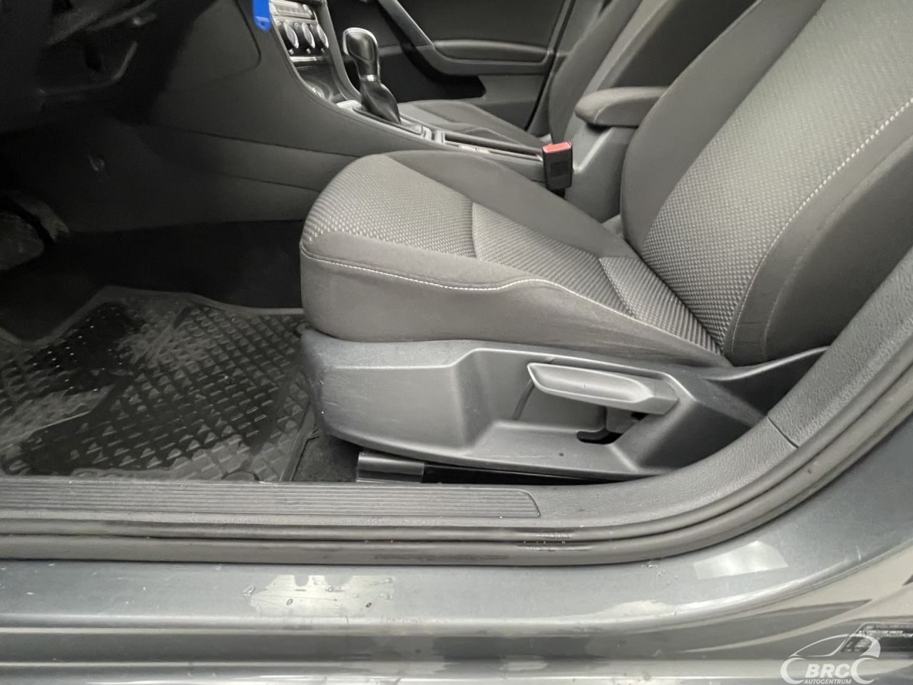 Volkswagen Golf | 20