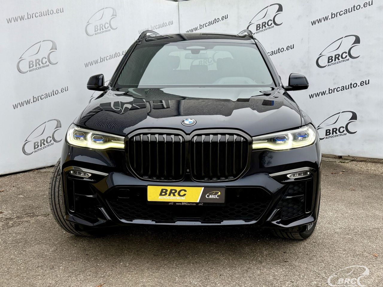 BMW X7 | 54