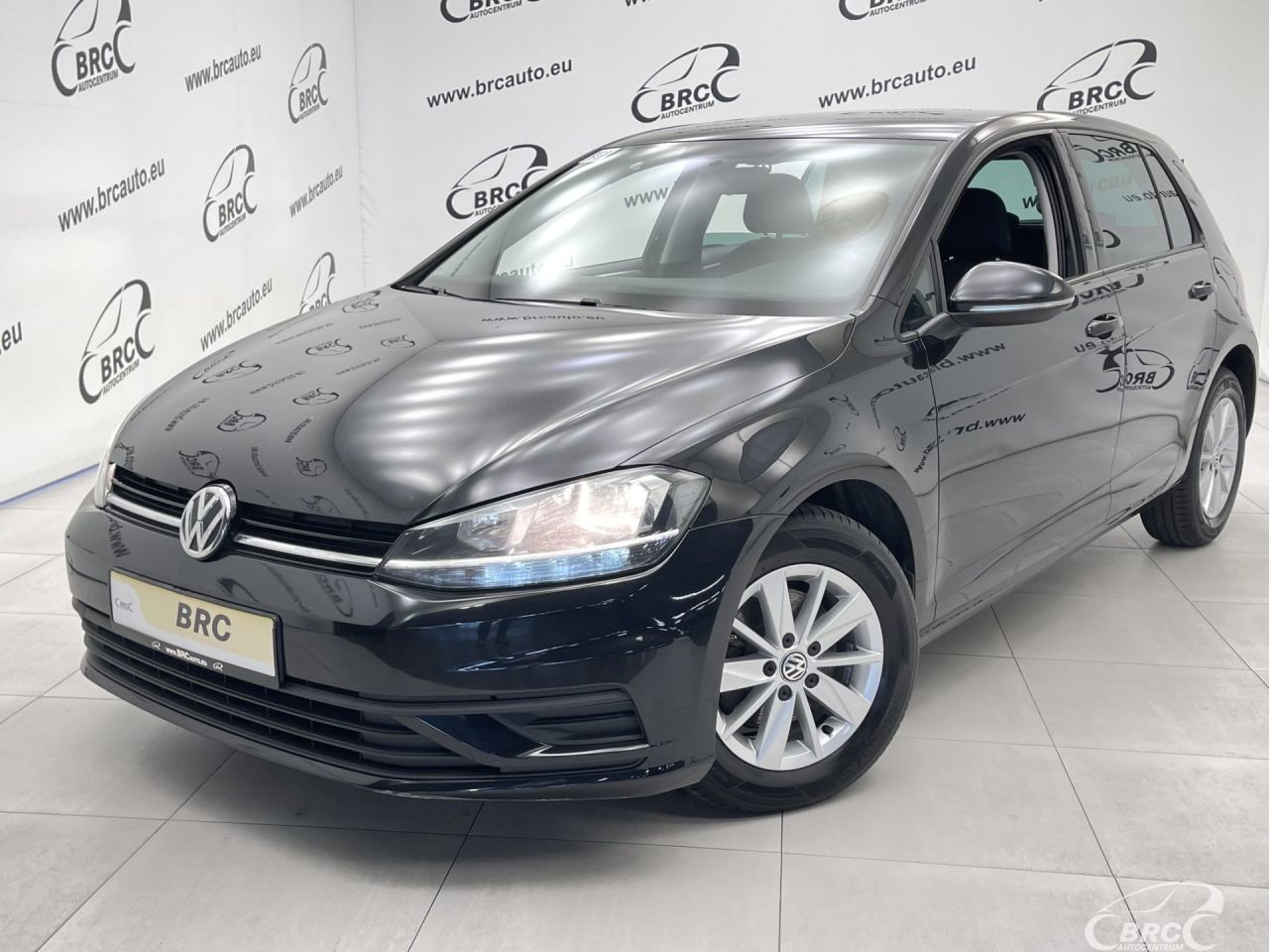 Volkswagen Golf | 37